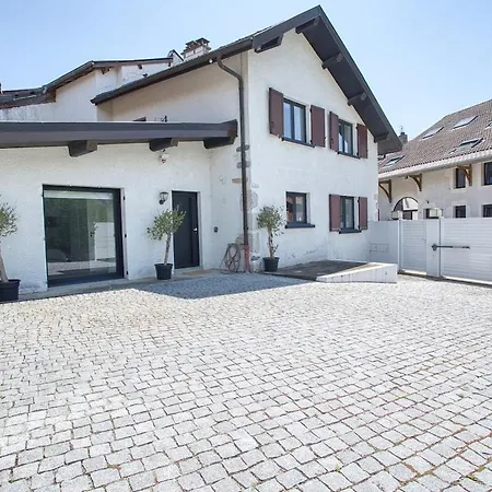 Hebergeneve Authentique Grilly