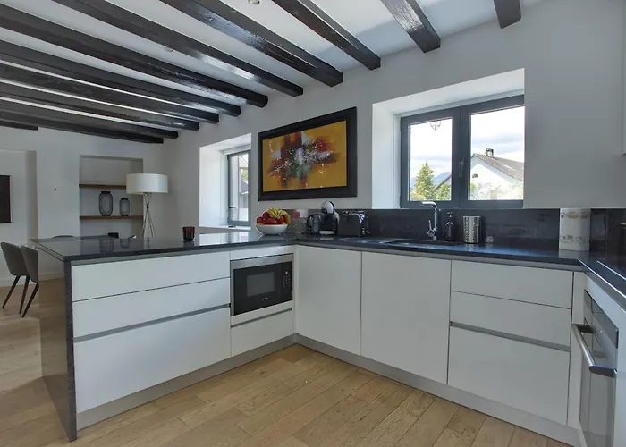 Hebergeneve Authentique Holiday home Grilly